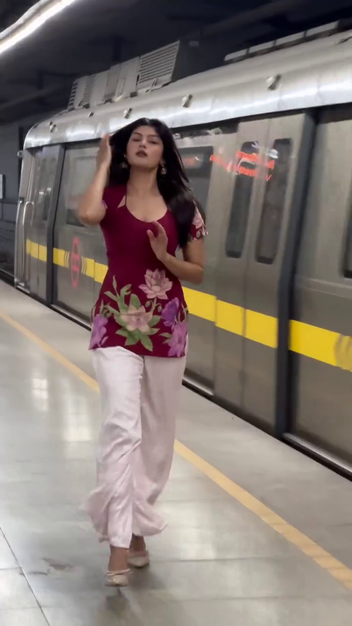 Maroon Floral Top with Light Pink Wide Pants