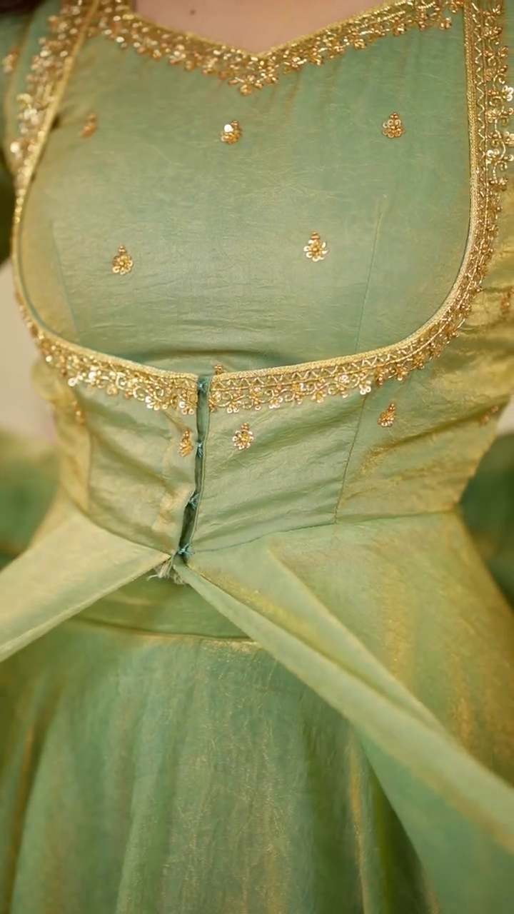 Elegant Pastel Green Lehenga Set