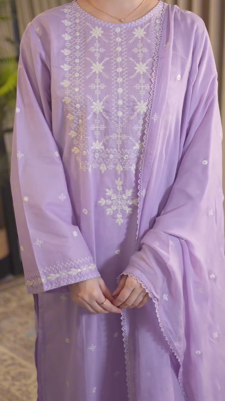 Blue Embroidered Kurti Detail