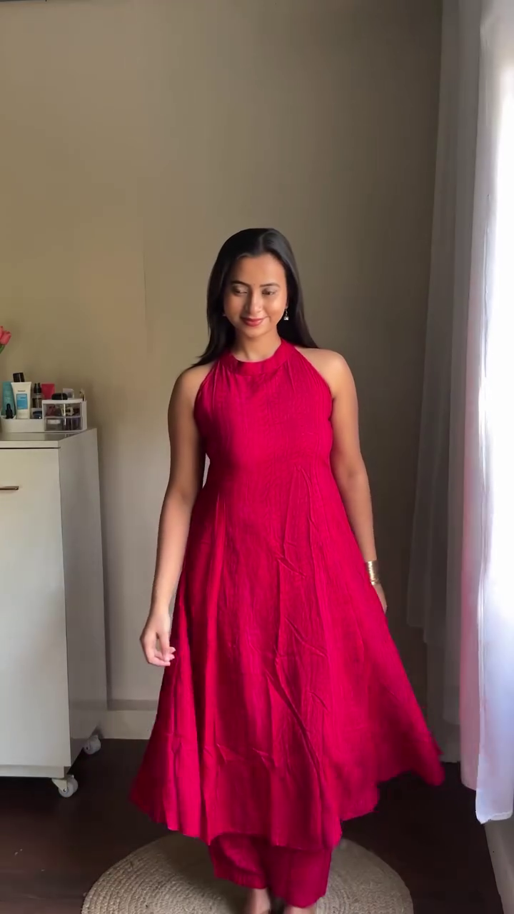 Pink Paisley Sleeveless Kurta Set