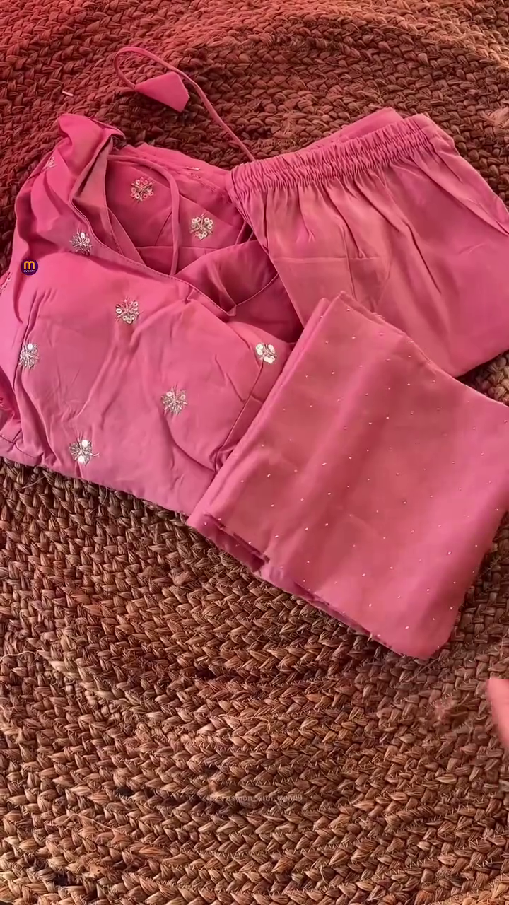 Pink Silk Kurta Set - Image 4